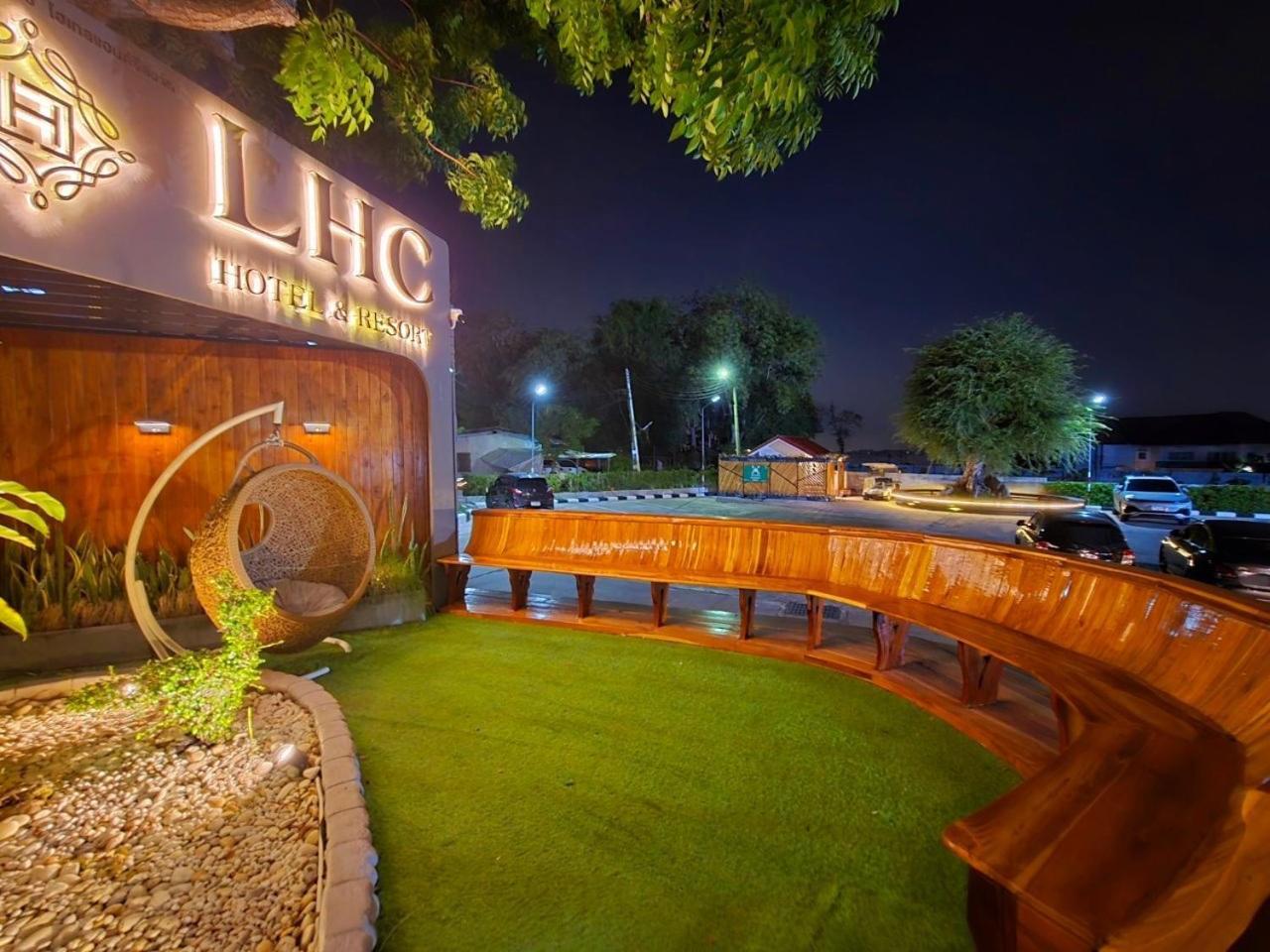 Lhc Hotel And Resort Pattaya Exterior photo